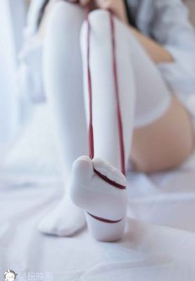 欧美少妇的秘密_十万网红美女美酱